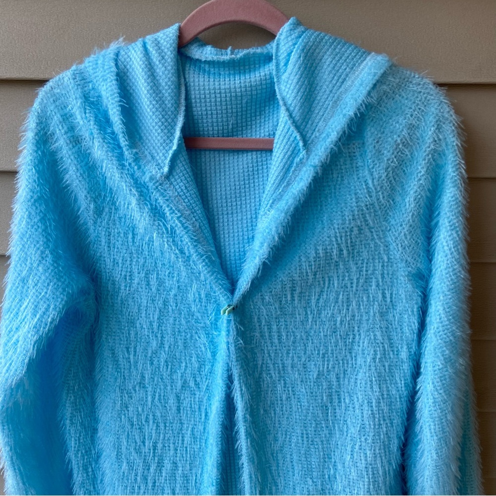 NWOT Sz-XL Girls Soft & Fuzzy w/Pockets House Coat/Day Robe, Bright Blue/Green - Picture 6 of 16